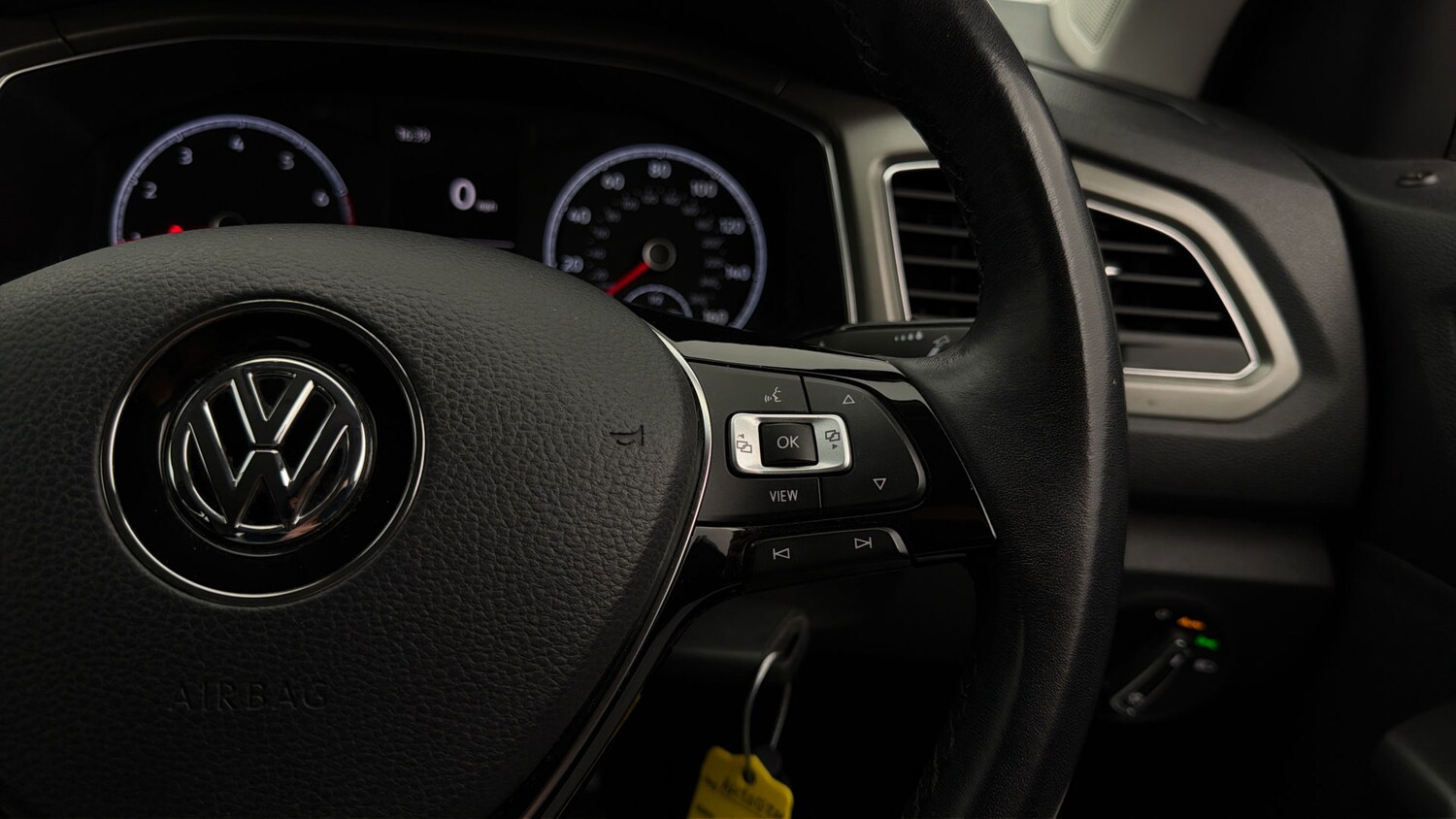 Used Volkswagen T-Roc 2020 for sale - 78053400: Photo 23