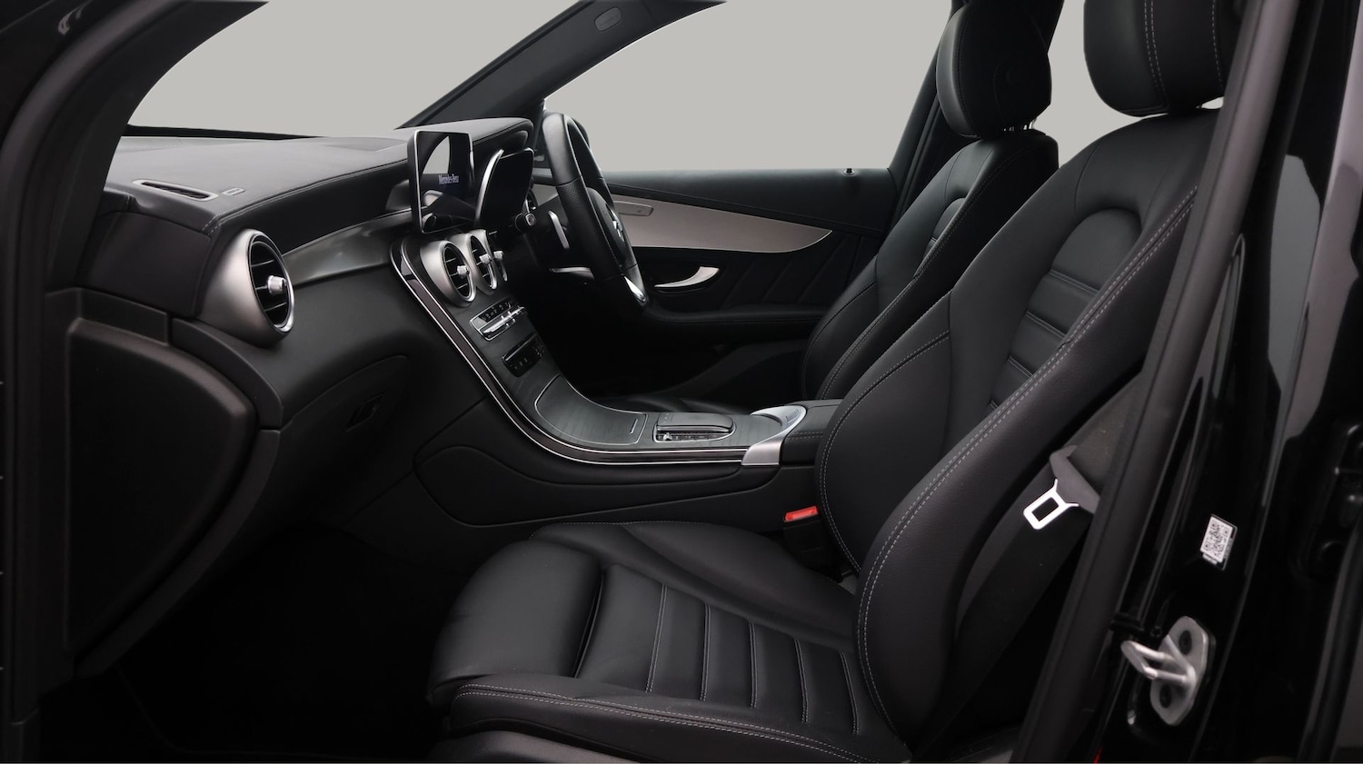 Used Mercedes-Benz GLC 2022 for sale - 77544582: Photo 14