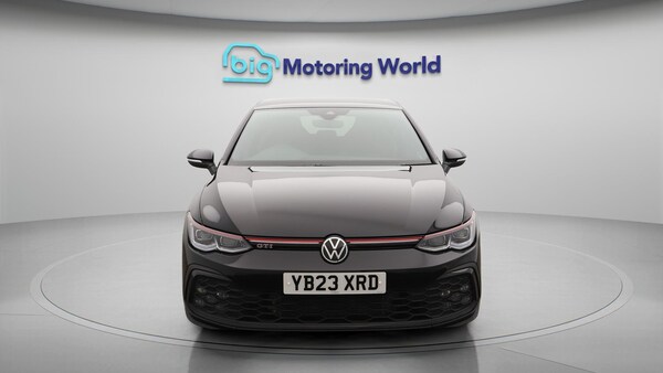Used Volkswagen Golf 2023 for sale - 75334649: Photo 3