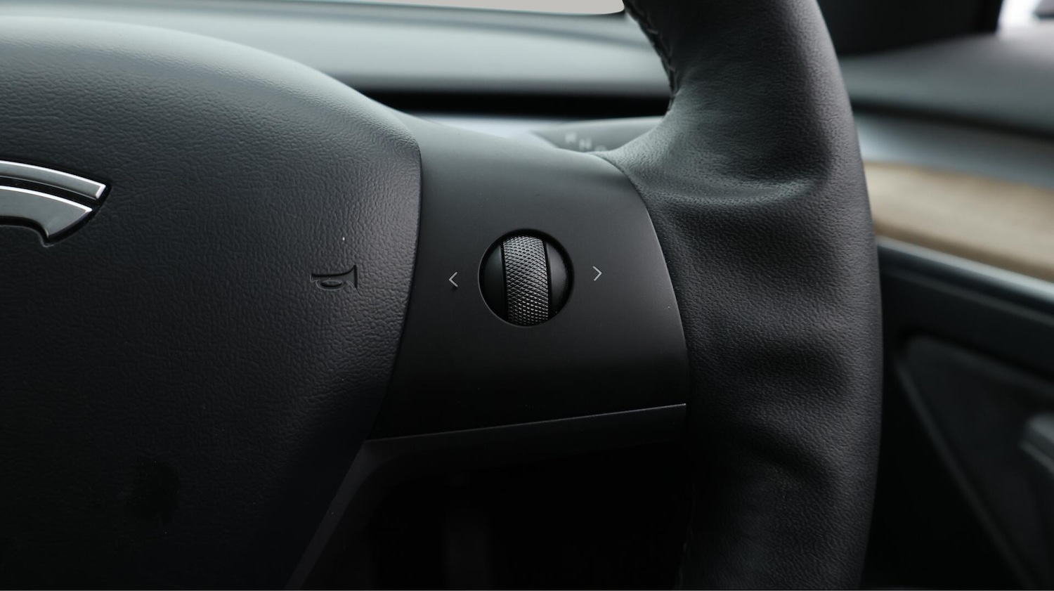 Used Tesla Model 3 2021 for sale - 76424532: Photo 26