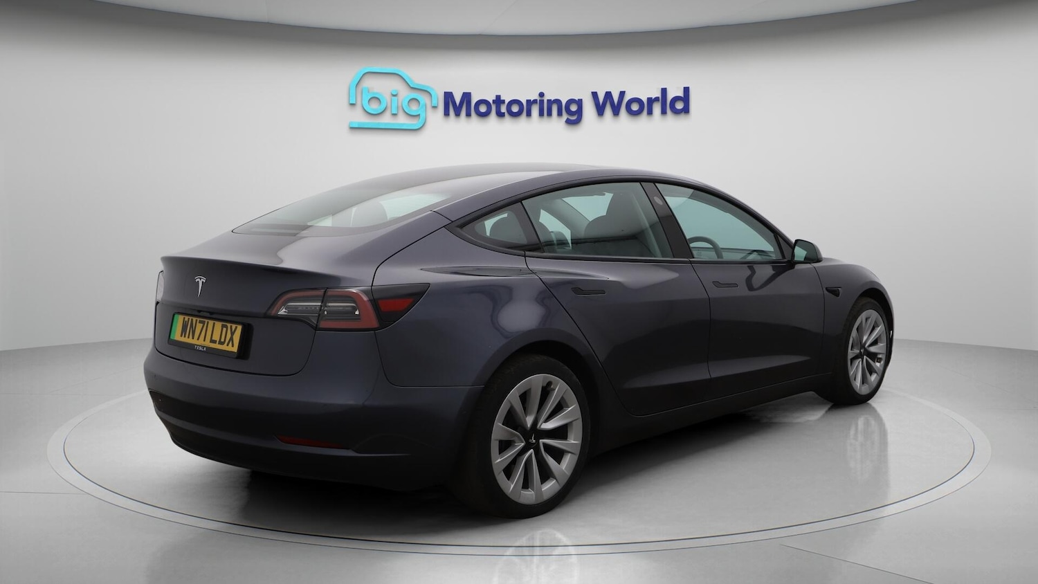 Used Tesla Model 3 2021 for sale - 76424532: Photo 8