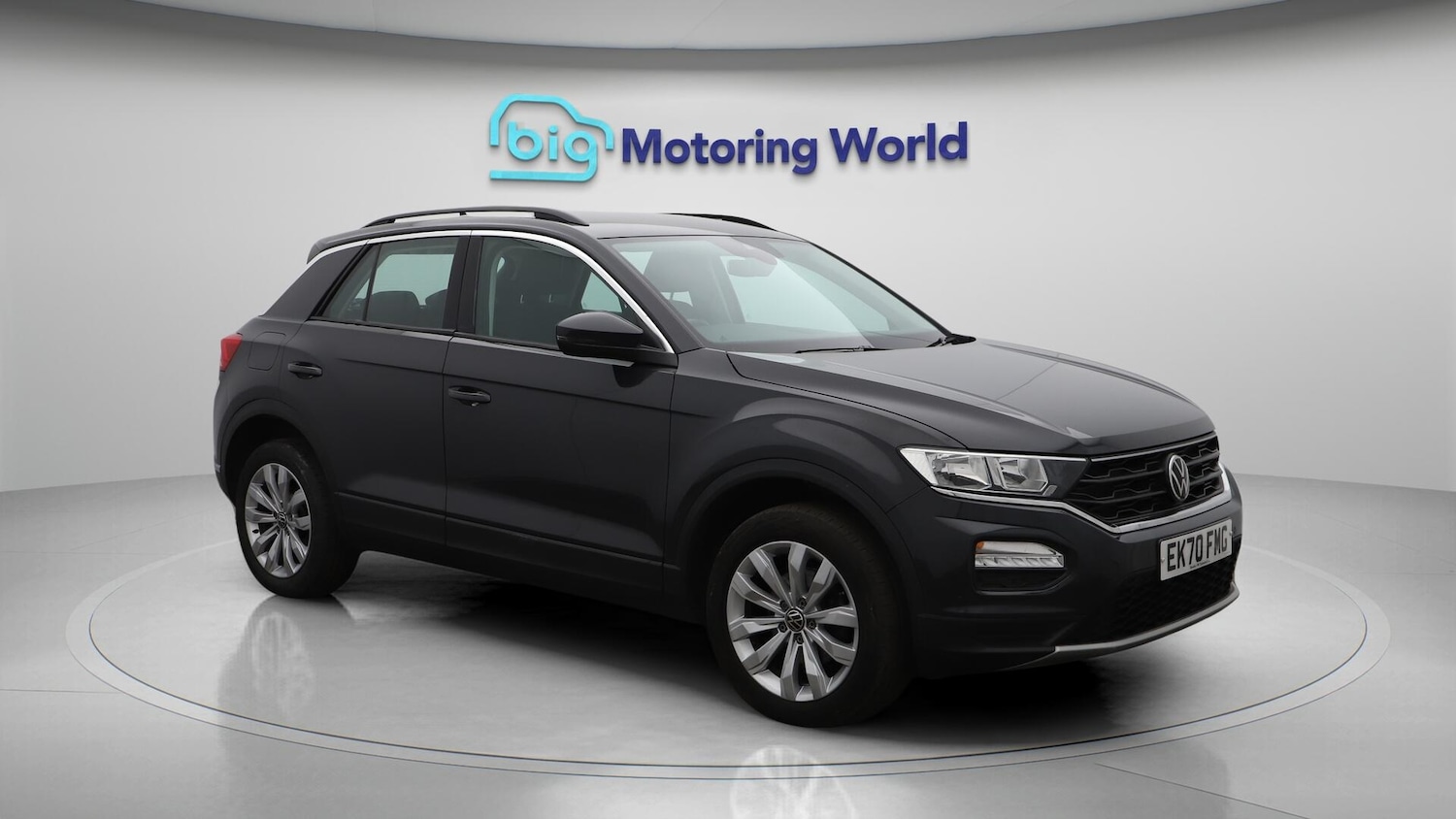 Used Volkswagen T-Roc 2020 for sale - 76424808: Photo 2