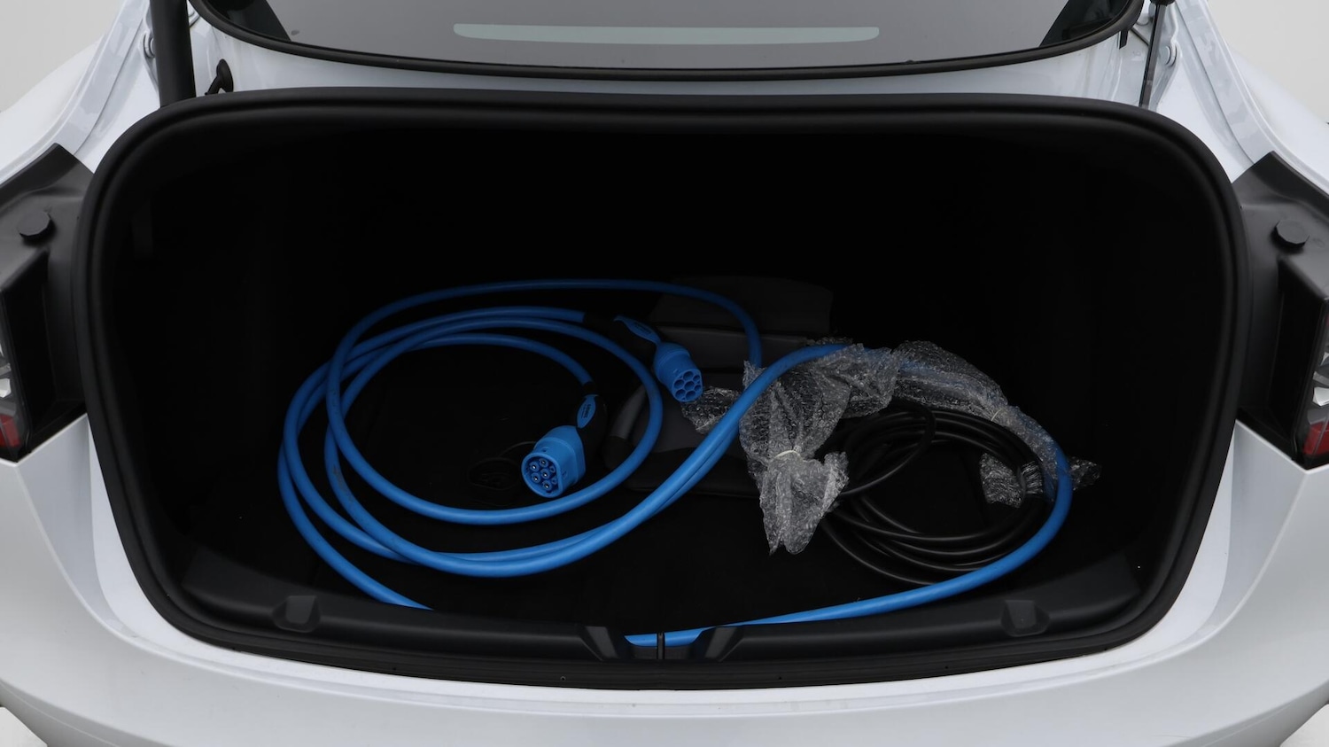 Used Tesla Model 3 2023 for sale - 76122995: Photo 18