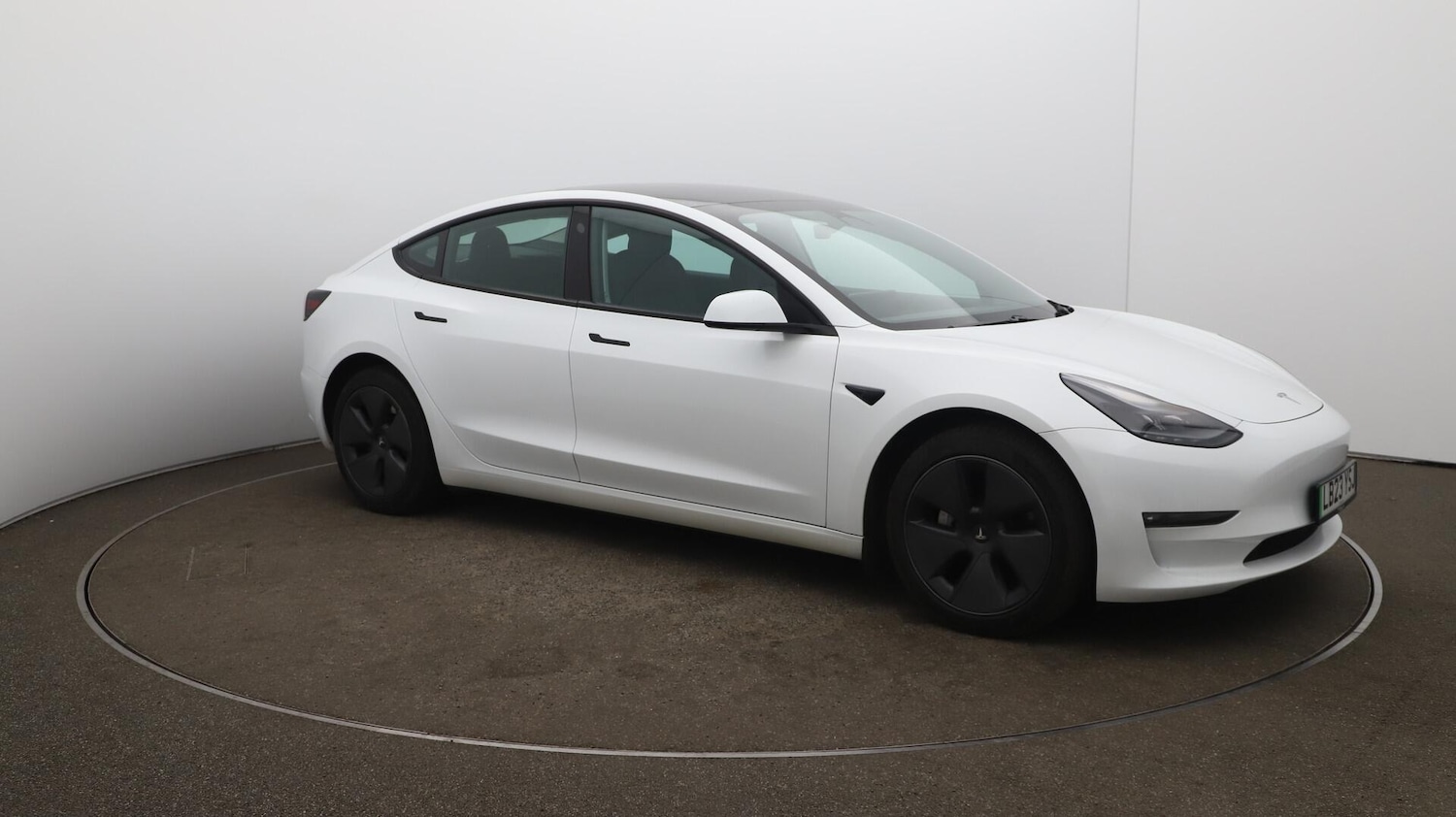 Used Tesla Model 3 2023 for sale - 76122995: Photo 45