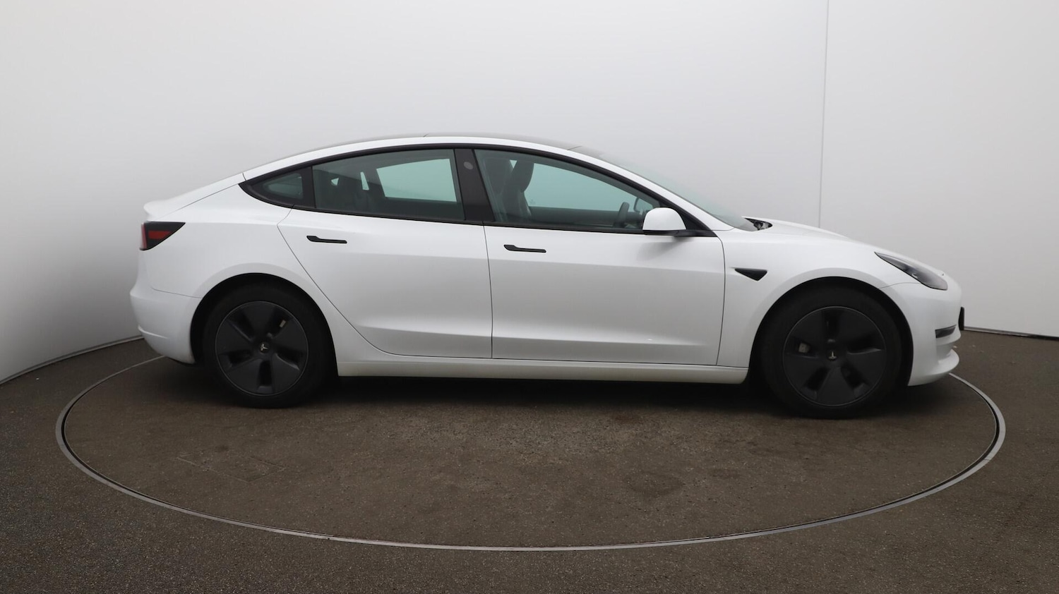 Used Tesla Model 3 2023 for sale - 76122995: Photo 49