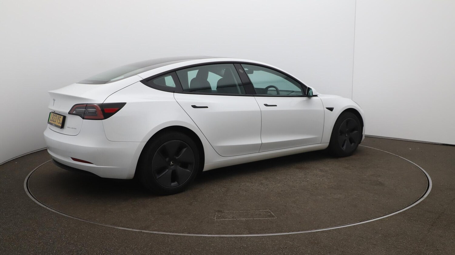 Used Tesla Model 3 2023 for sale - 76122995: Photo 53