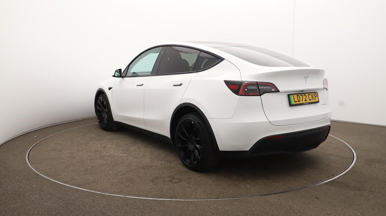 Used Tesla Model Y 2022 for sale - 76137151: Photo 65