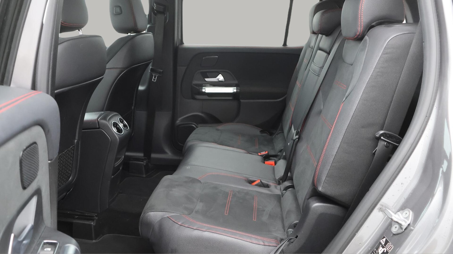 Used Mercedes-Benz GLB 2020 for sale - 76152555: Photo 25