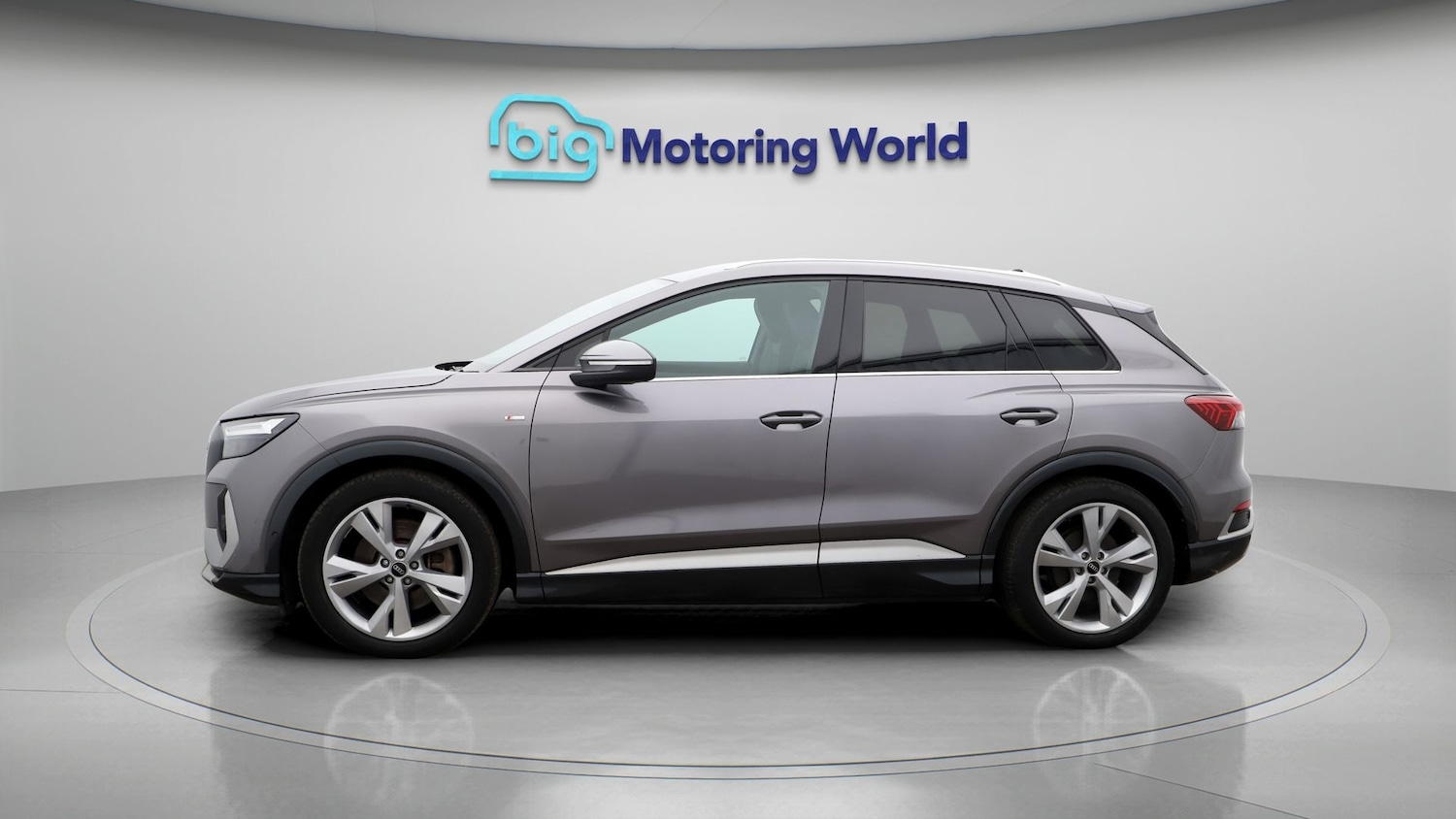 Used Audi Q4 e-tron 2022 for sale - 77820406: Photo 4