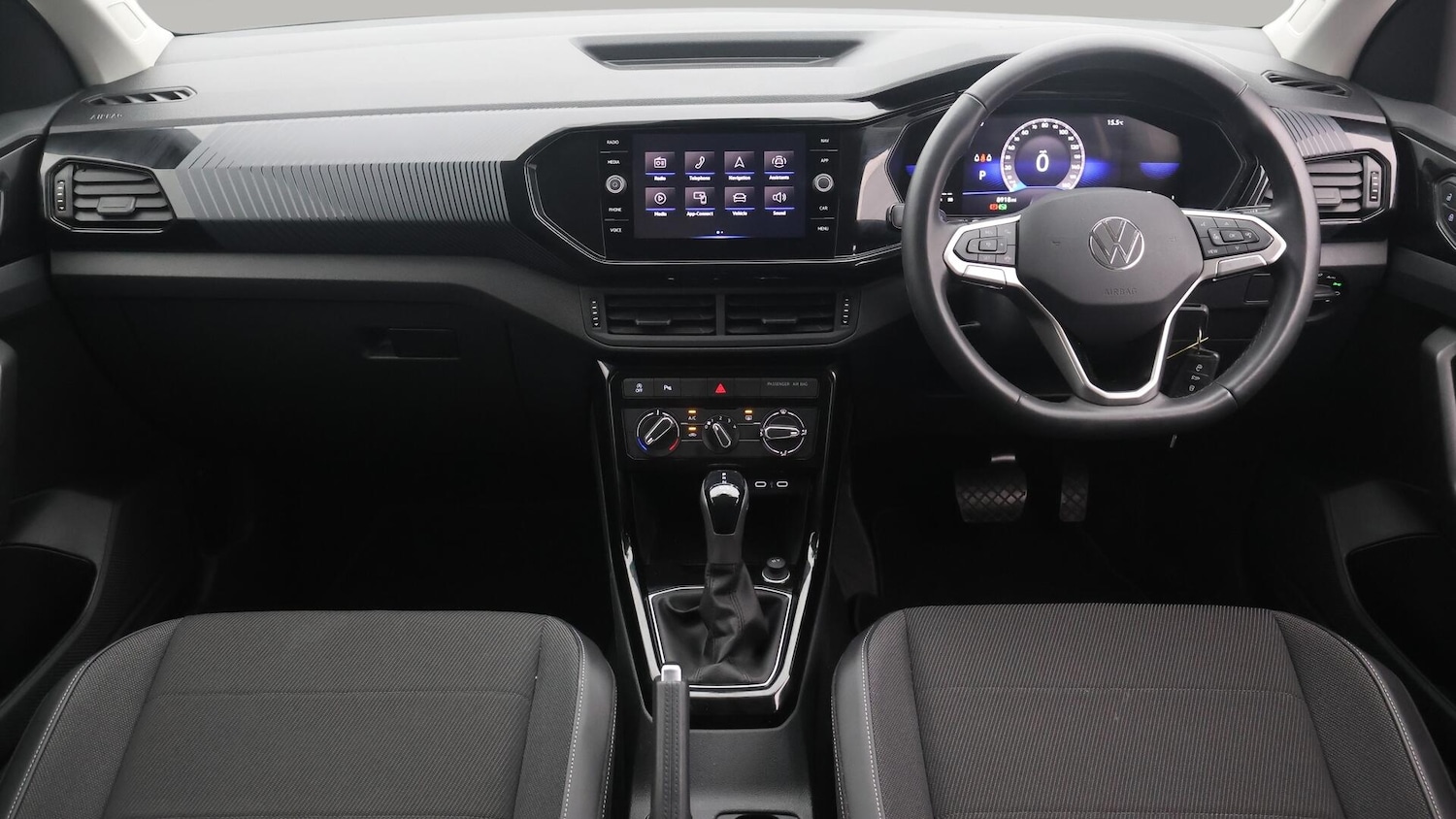 Used Volkswagen T-Cross 2024 for sale - 76512327: Photo 14