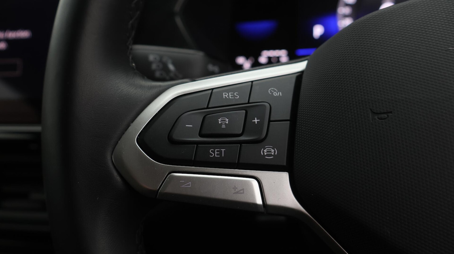 Used Volkswagen T-Cross 2024 for sale - 76512327: Photo 25