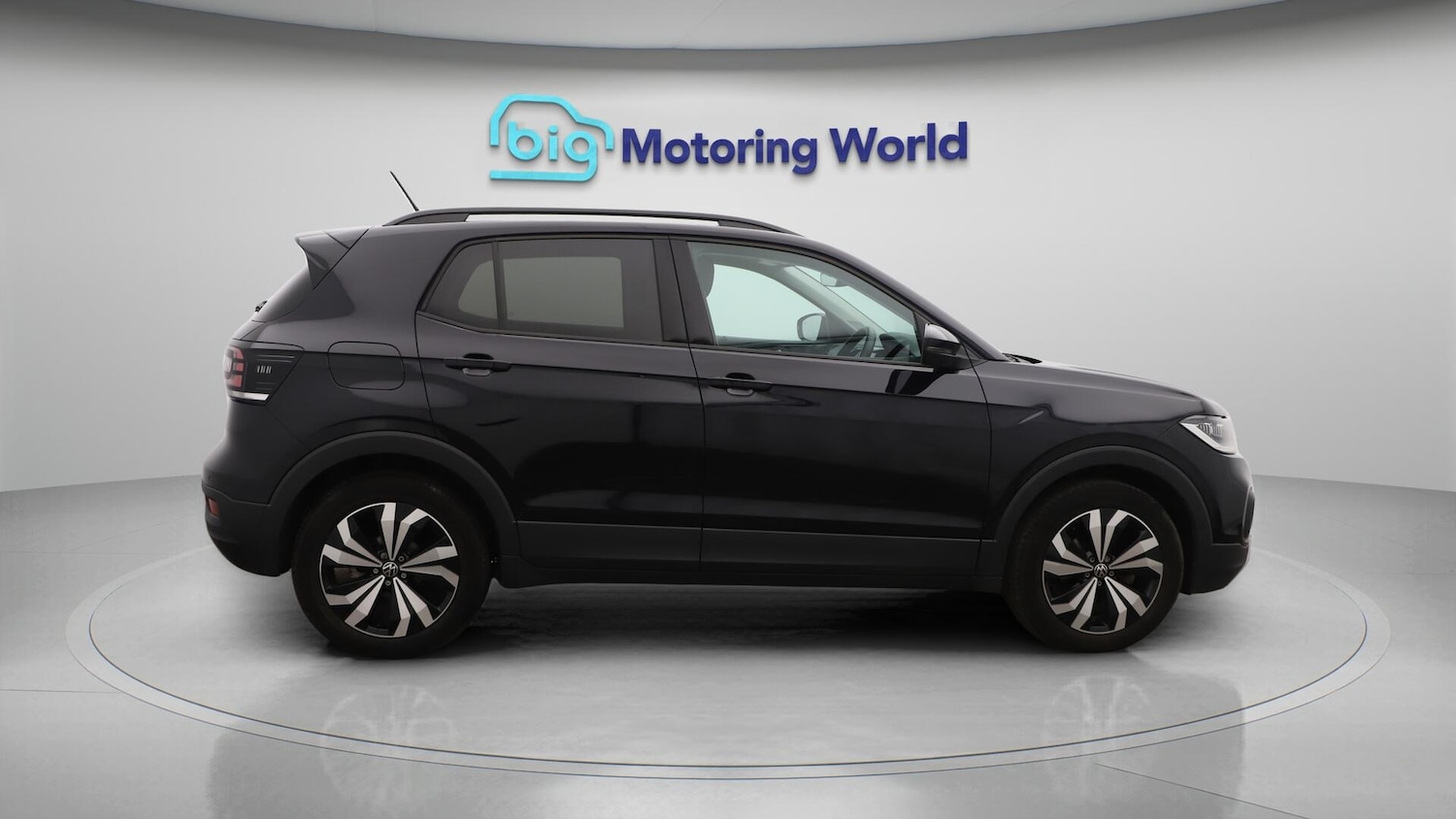Used Volkswagen T-Cross 2024 for sale - 76512327: Photo 9