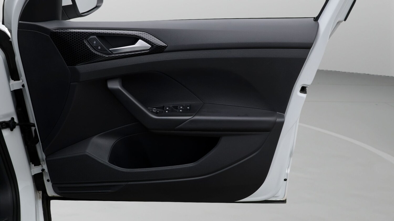 Used Volkswagen T-Cross 2023 for sale - 77434979: Photo 15