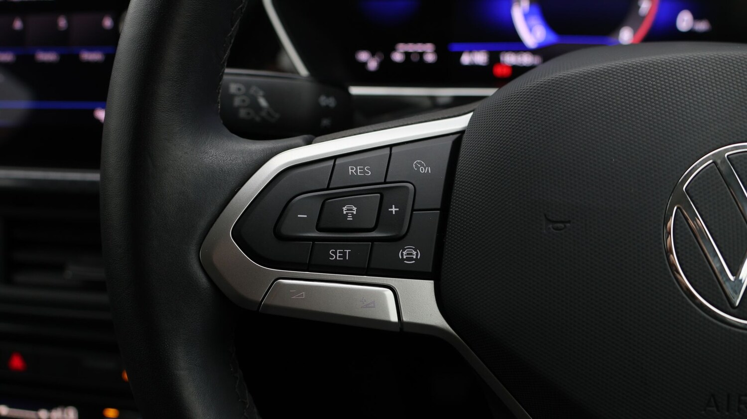 Used Volkswagen T-Cross 2023 for sale - 77434979: Photo 24