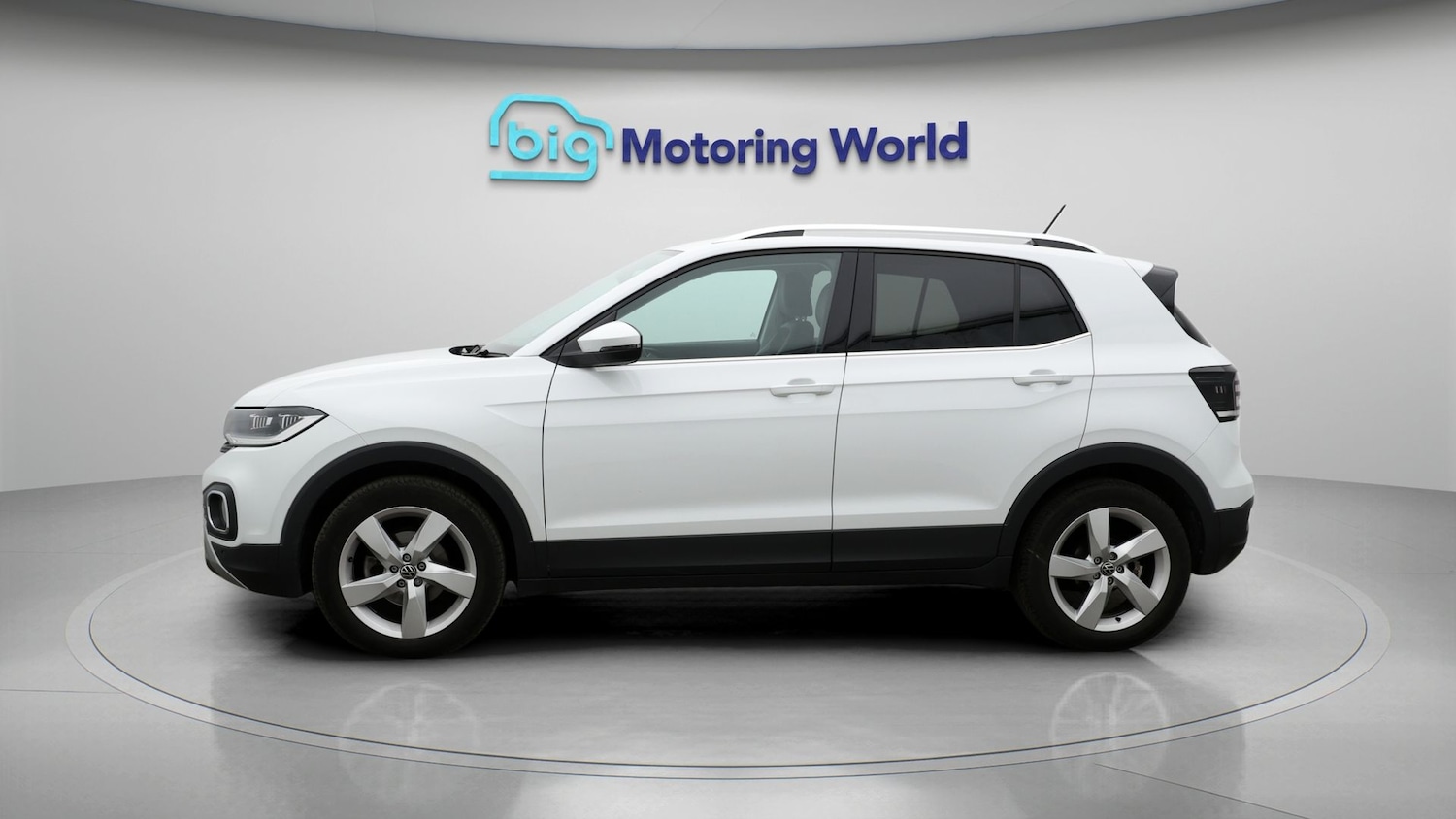 Used Volkswagen T-Cross 2023 for sale - 77434979: Photo 4