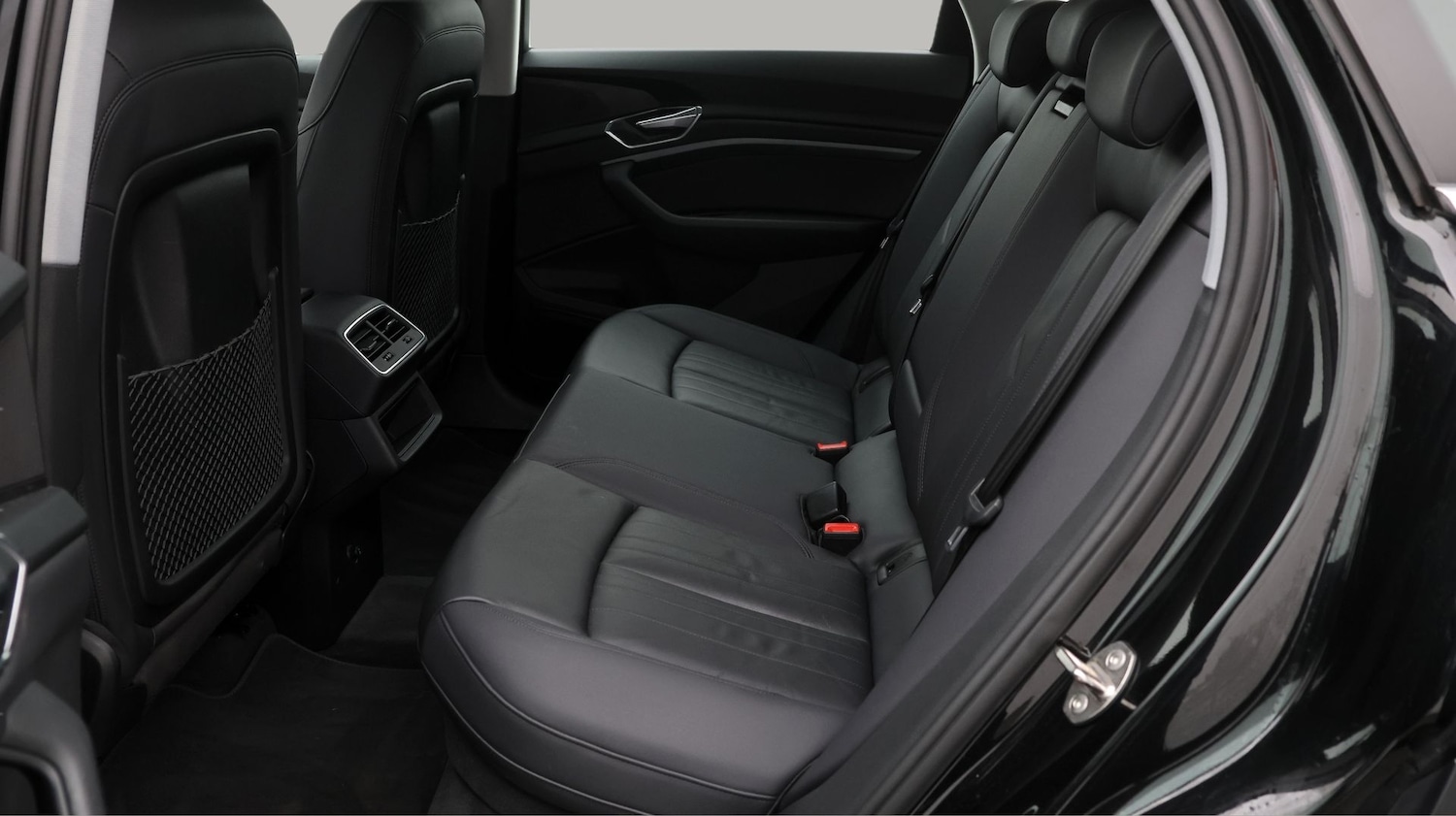 Used Audi e-tron 2021 for sale - 77610322: Photo 16