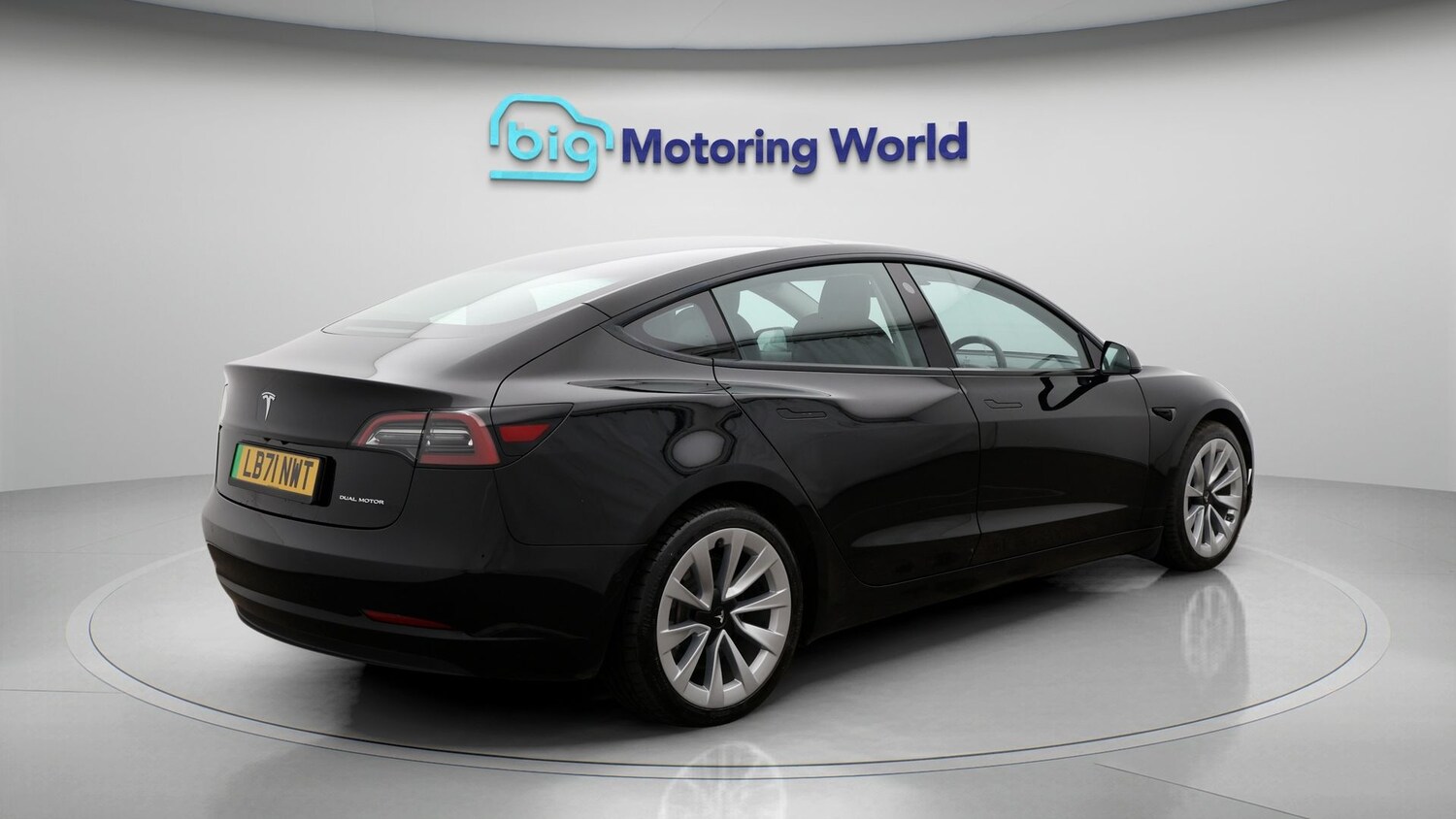 Used Tesla Model 3 2021 for sale - 77700952: Photo 7