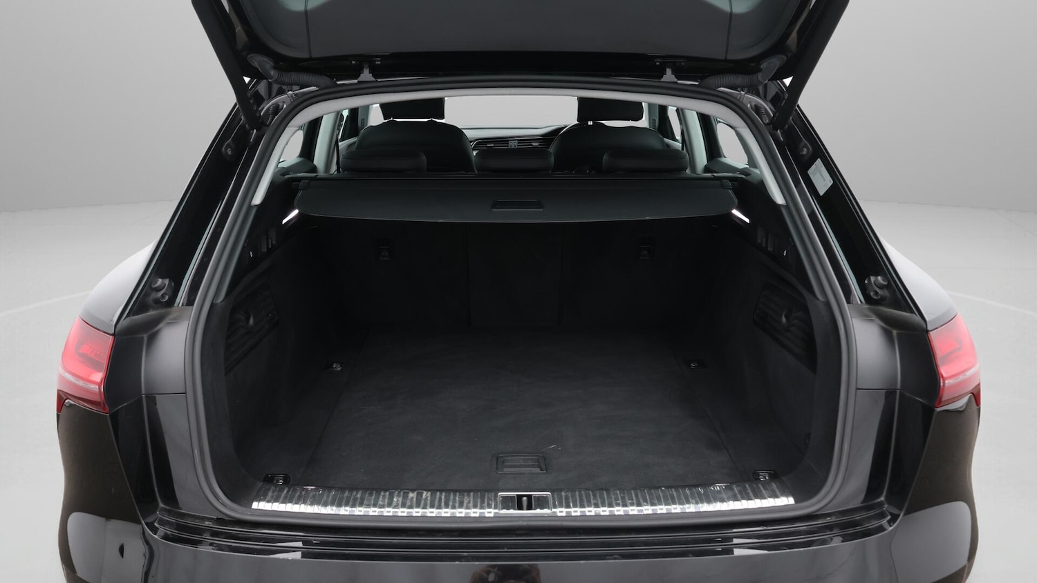 Used Audi e-tron 2021 for sale - 76099217: Photo 18