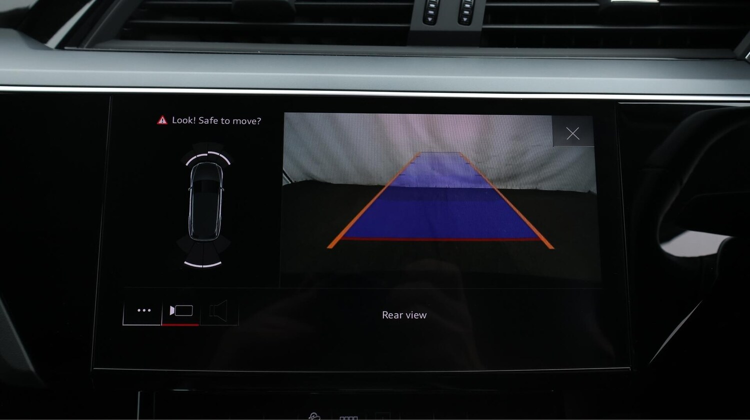 Used Audi e-tron 2021 for sale - 76099217: Photo 25