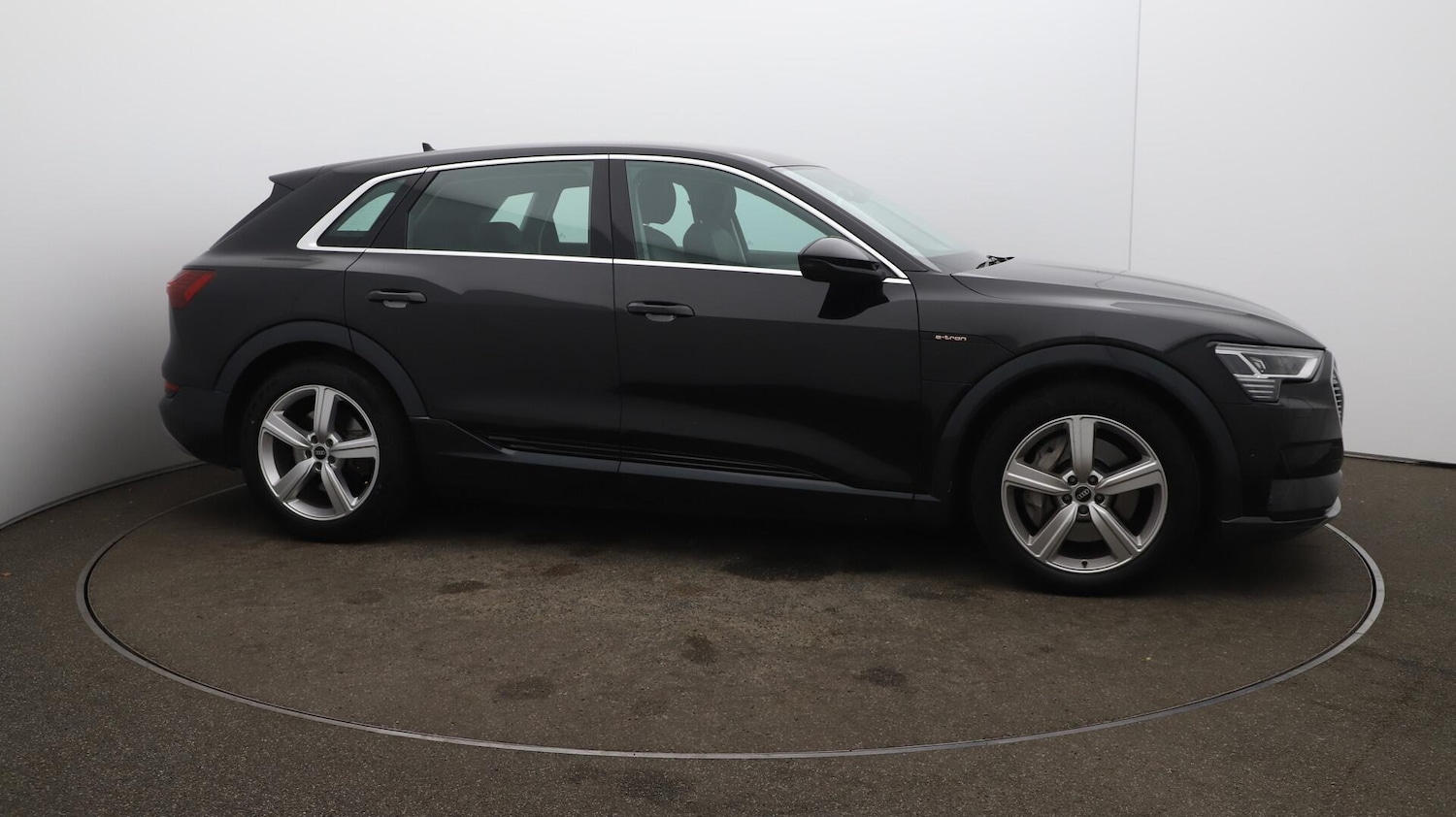 Used Audi e-tron 2021 for sale - 76099217: Photo 49