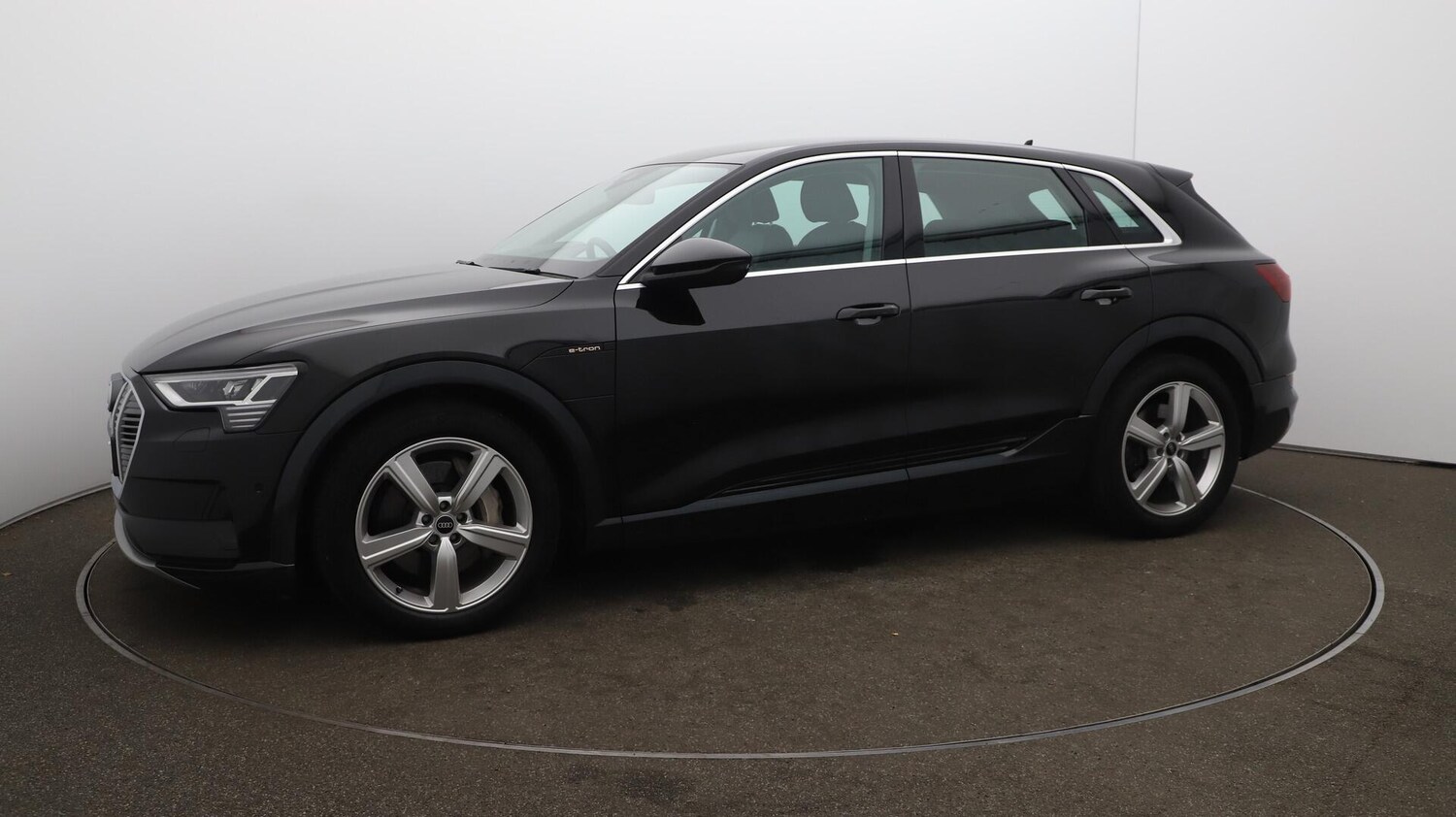 Used Audi e-tron 2021 for sale - 76099217: Photo 68