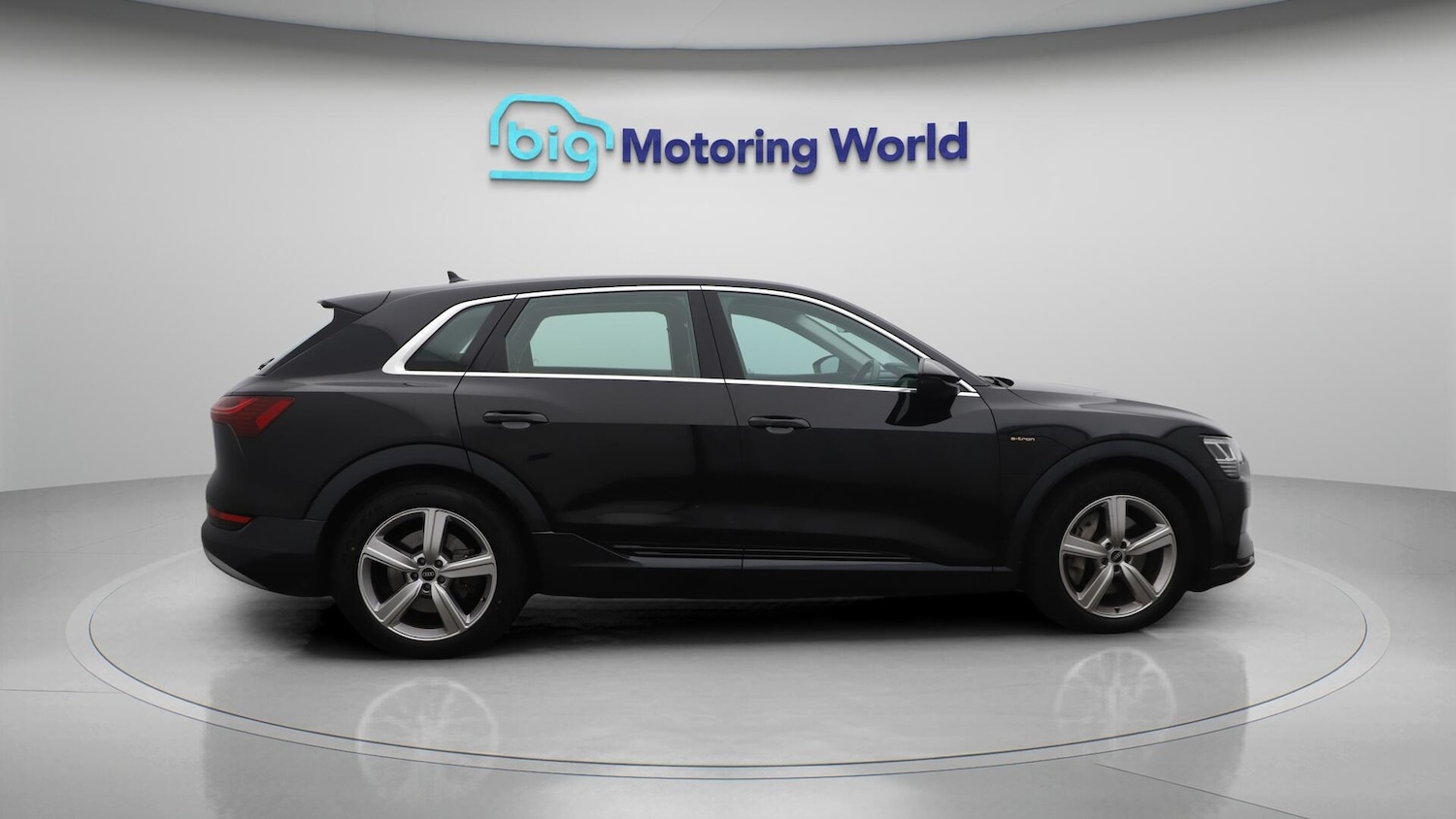 Used Audi e-tron 2021 for sale - 76099217: Photo 9