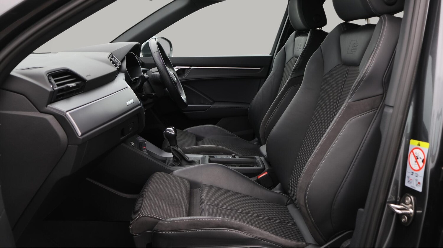 Used Audi Q3 2022 for sale - 76742671: Photo 15