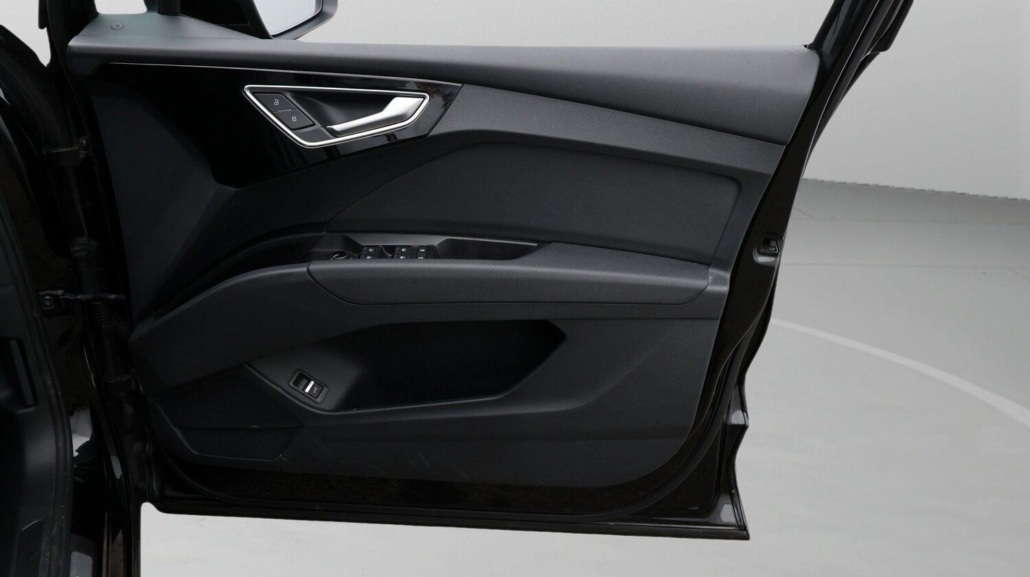 Used Audi Q4 e-tron 2022 for sale - 77931464: Photo 15