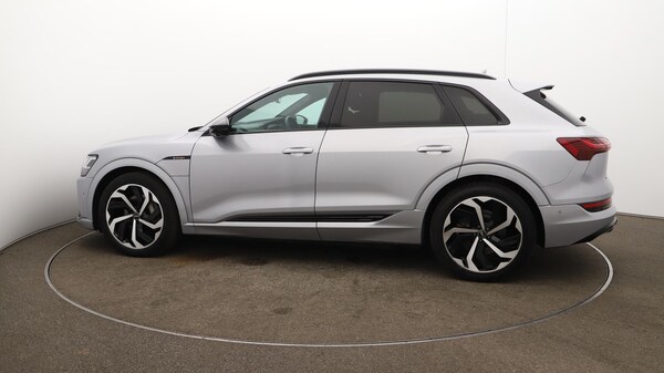 Used Audi e-tron 2021 for sale - 75622723: Photo 61