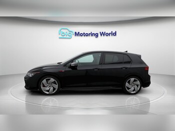 Used Volkswagen Golf 2022 for sale - 77404700: Photo