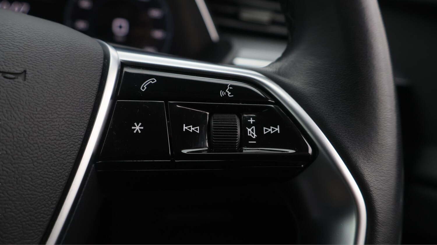 Used Audi e-tron 2022 for sale - 76585337: Photo 26