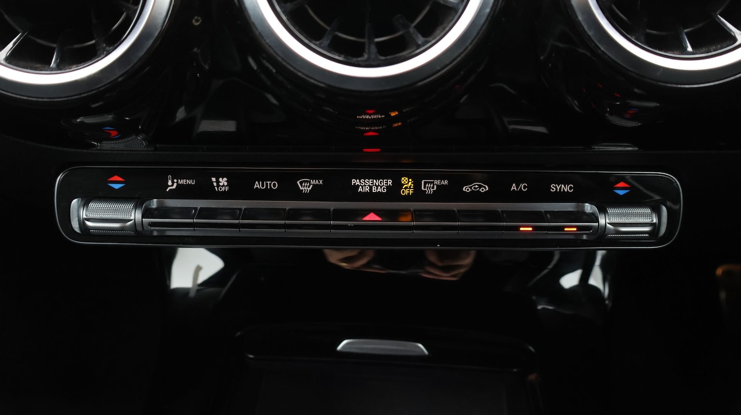 Used Mercedes-Benz CLA 2022 for sale - 77210398: Photo 12