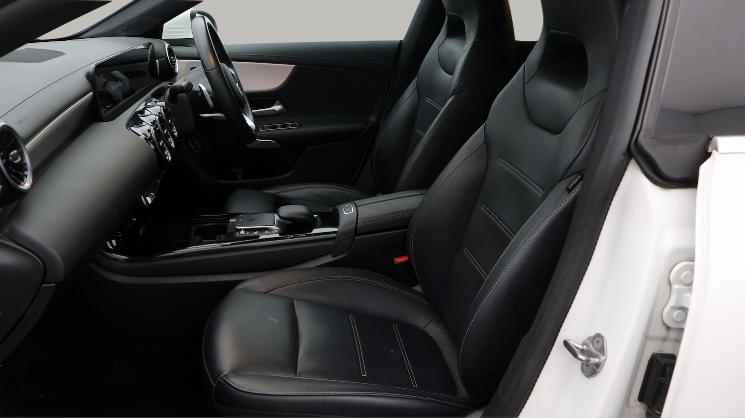 Used Mercedes-Benz CLA 2022 for sale - 77210398: Photo 14