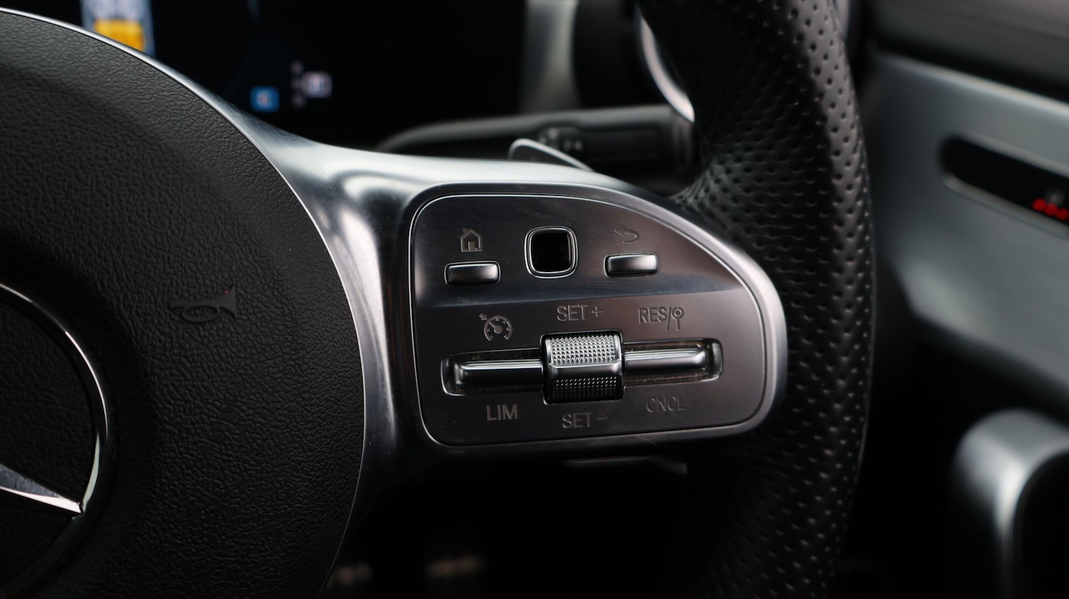 Used Mercedes-Benz CLA 2022 for sale - 77210398: Photo 25