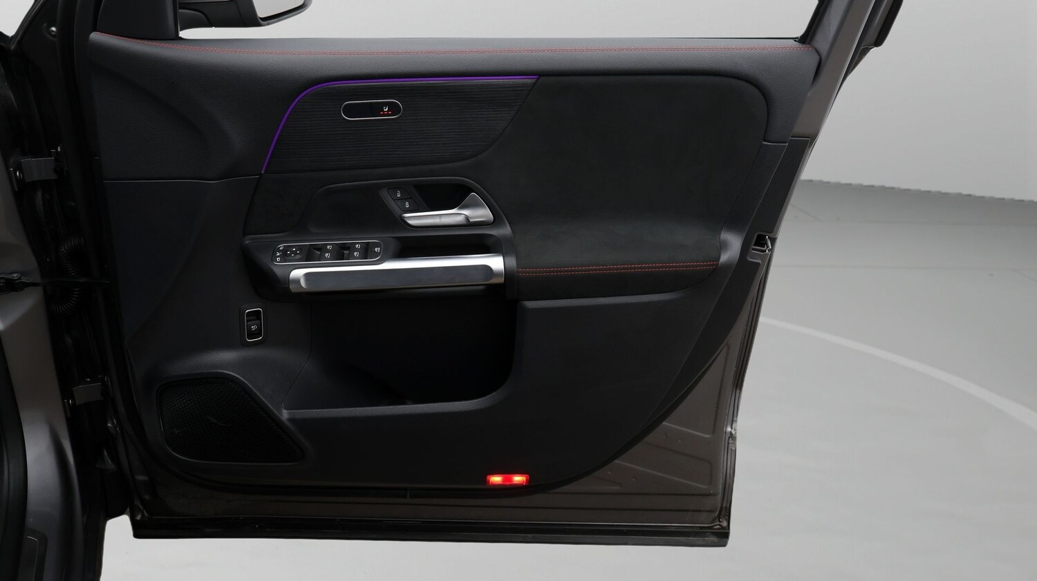 Used Mercedes-Benz EQB for sale - 77410809: Photo 15