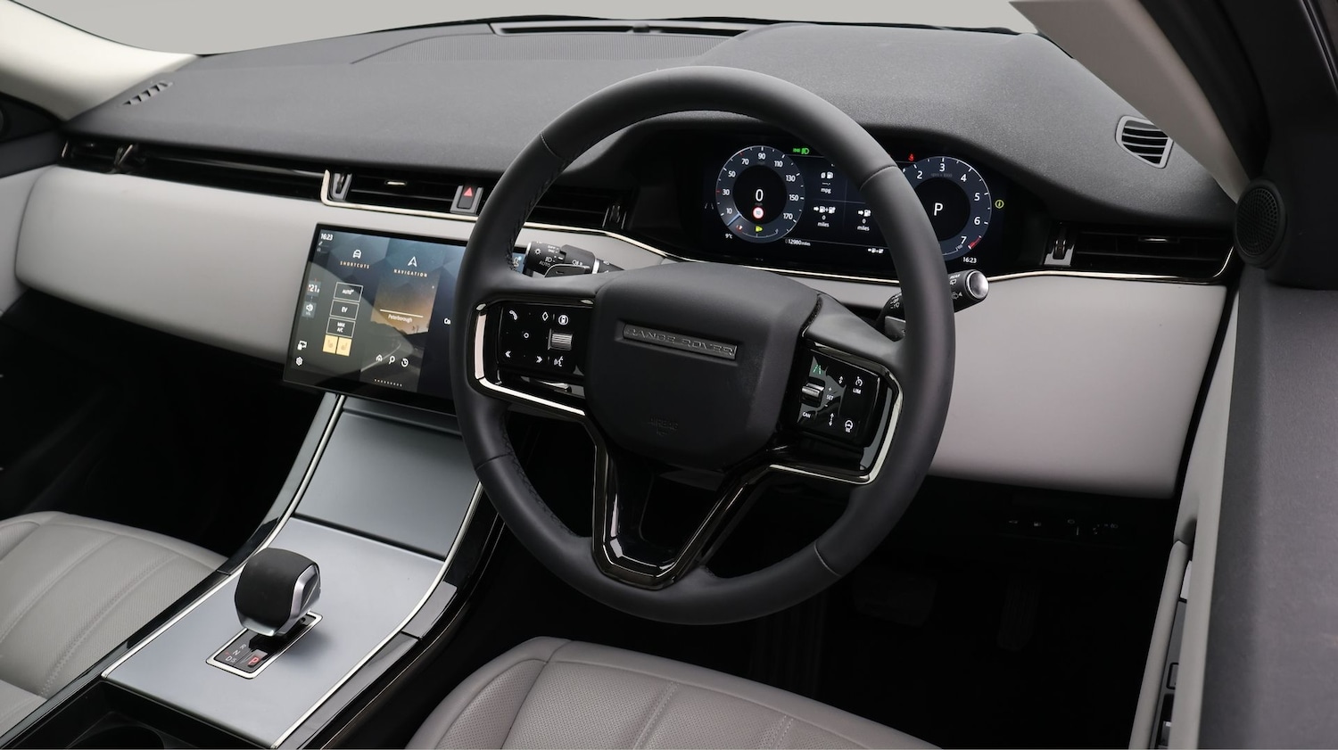 Used Land Rover Range Rover Evoque 2024 for sale - 78018140: Photo 9