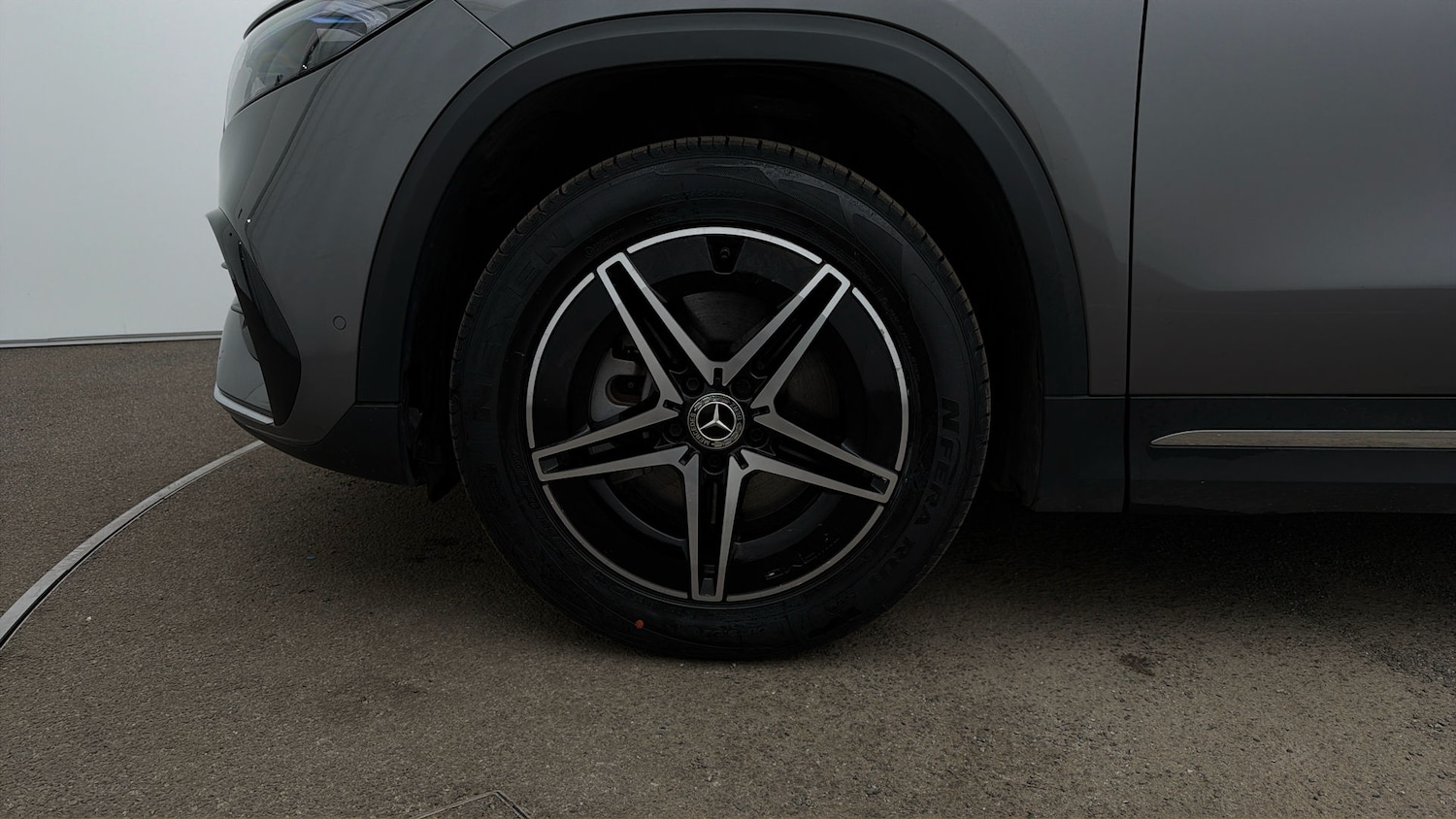 Used Mercedes-Benz EQA 2023 for sale - 77903395: Photo 17