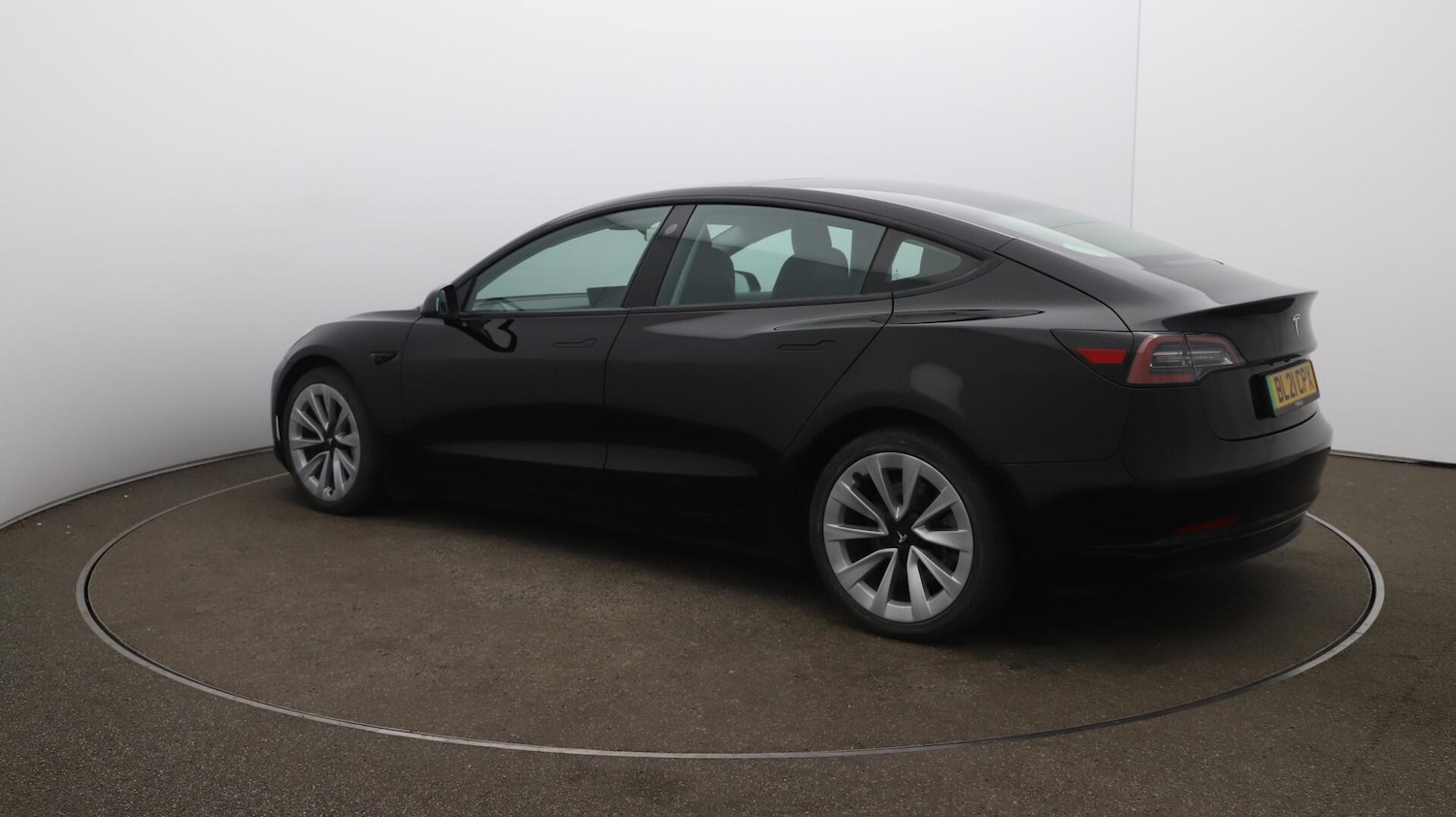 Used Tesla Model 3 2021 for sale - 76122650: Photo 35
