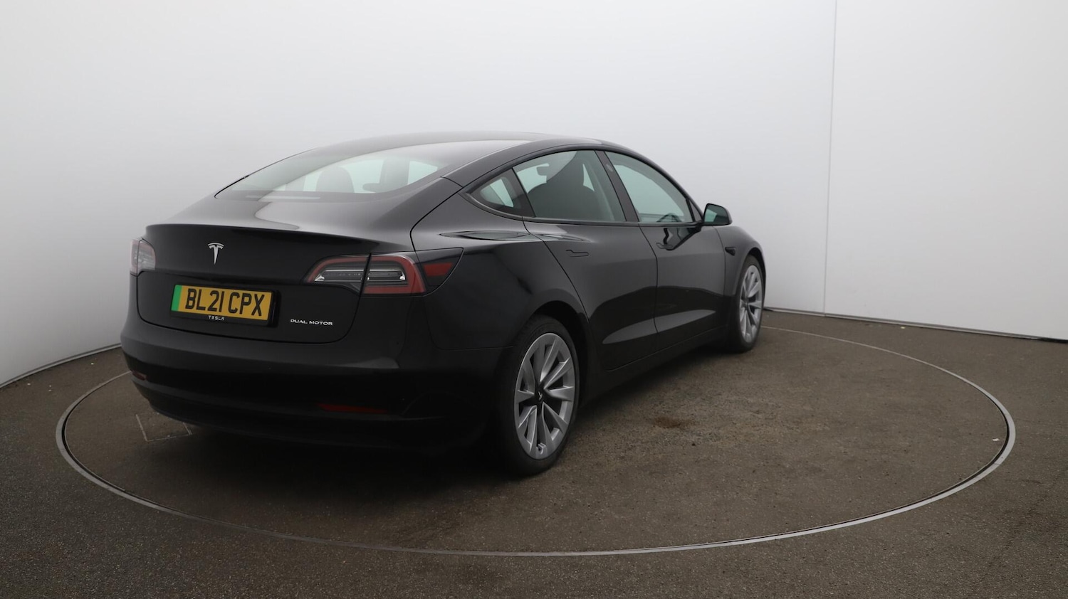 Used Tesla Model 3 2021 for sale - 76122650: Photo 55
