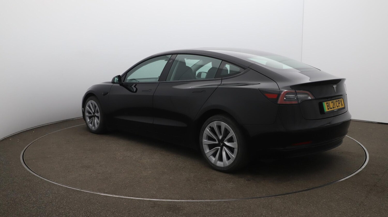 Used Tesla Model 3 2021 for sale - 76122650: Photo 63