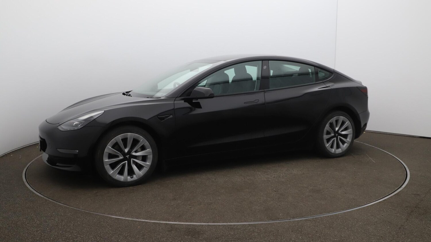 Used Tesla Model 3 2021 for sale - 76122650: Photo 67