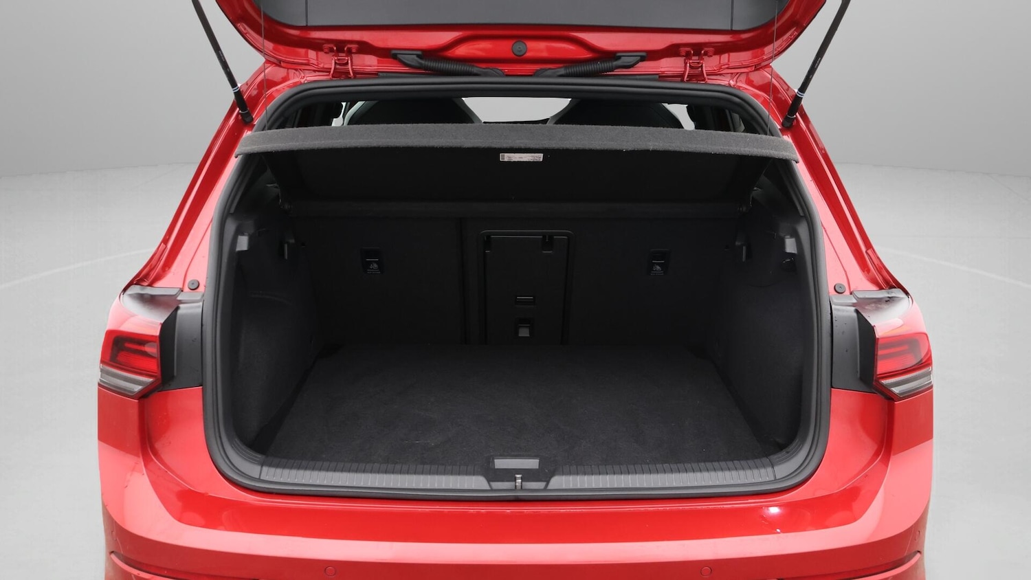 Used Volkswagen Golf 2023 for sale - 76432318: Photo 18