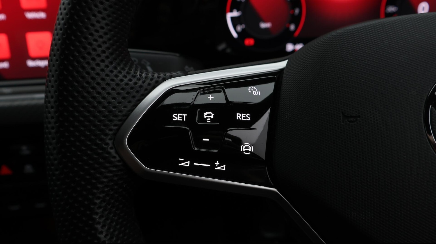 Used Volkswagen Golf 2023 for sale - 76432318: Photo 27