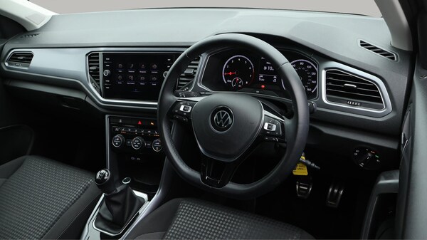 Used Volkswagen T-Roc for sale - 76247746: Photo 10
