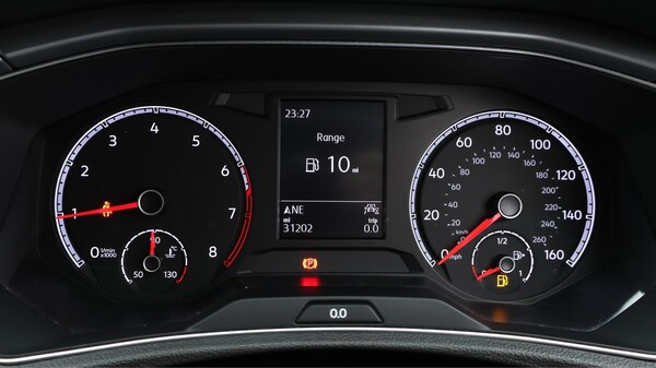 Used Volkswagen T-Roc for sale - 76247746: Photo 11