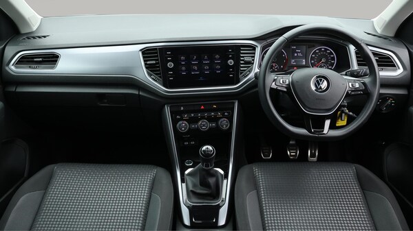 Used Volkswagen T-Roc for sale - 76247746: Photo 14