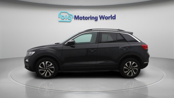 Used Volkswagen T-Roc for sale - 76247746: Photo 5