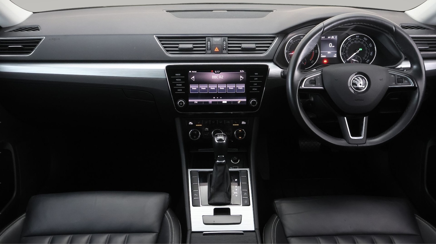 Used Skoda Superb 2019 for sale - 77728936: Photo 12