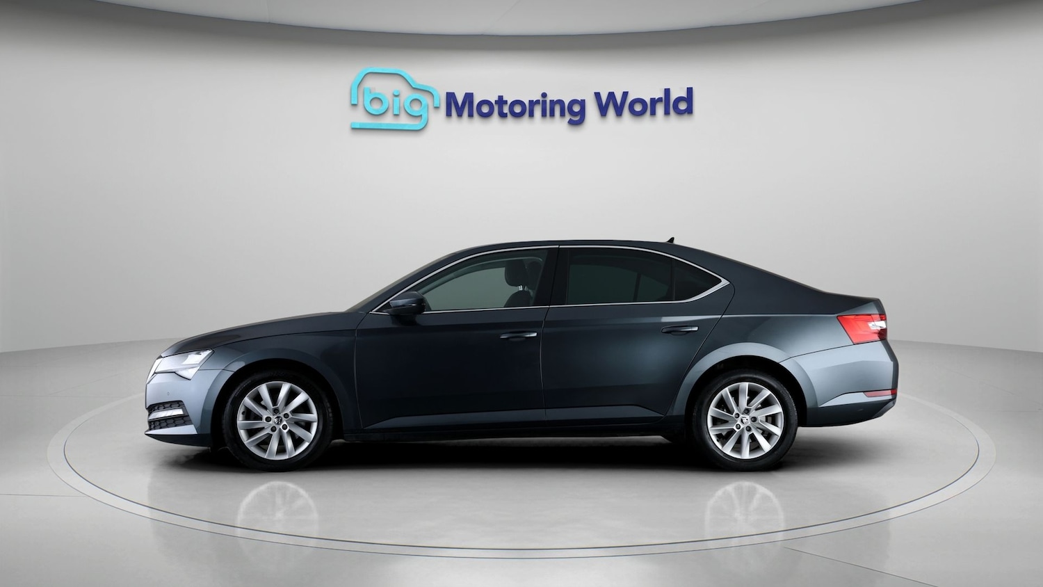 Used Skoda Superb 2019 for sale - 77728936: Photo 4