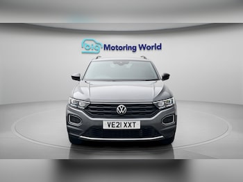 Used Volkswagen T-Roc 2021 for sale - 78926063: Photo